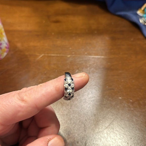 Gorgeous women’s silver with clear and blue cz’s - Picture 3 of 4